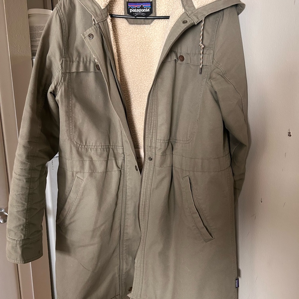 Patagonia insulated Prairie Dawn Parka